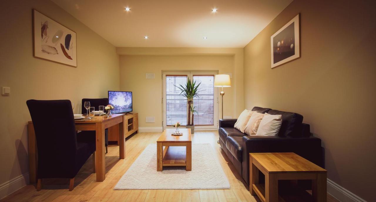 סאות'המפטון Superb City Center 1 Or 2 Bedroom Apts King Bed מראה חיצוני תמונה